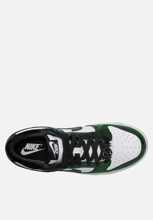 Nike - Dunk low SE 