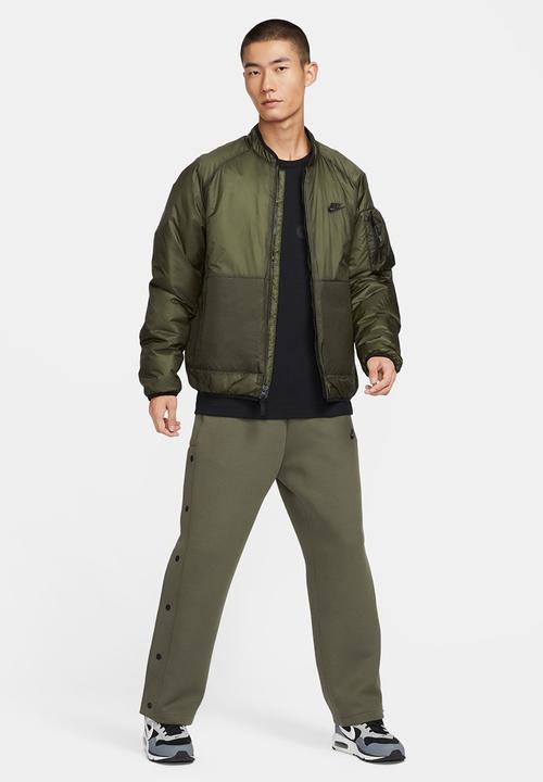 Nike - NSW Tech Therma-FIT loose insulated jacket - green 