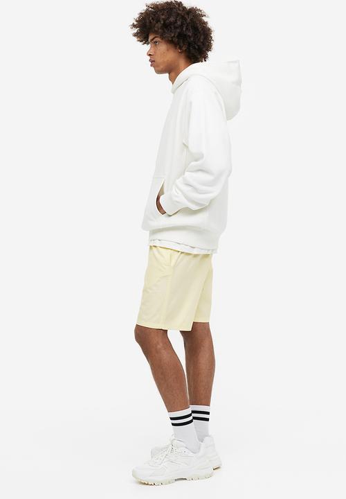 H&M - Regular fit cotton shorts - yellow