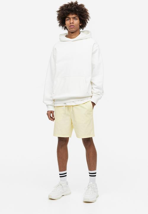 H&M - Regular fit cotton shorts - yellow