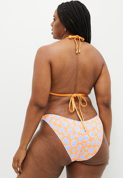 Cotton On - Plus High Side Brazilian Seam Bikini Bottom - Mia Floral Orange