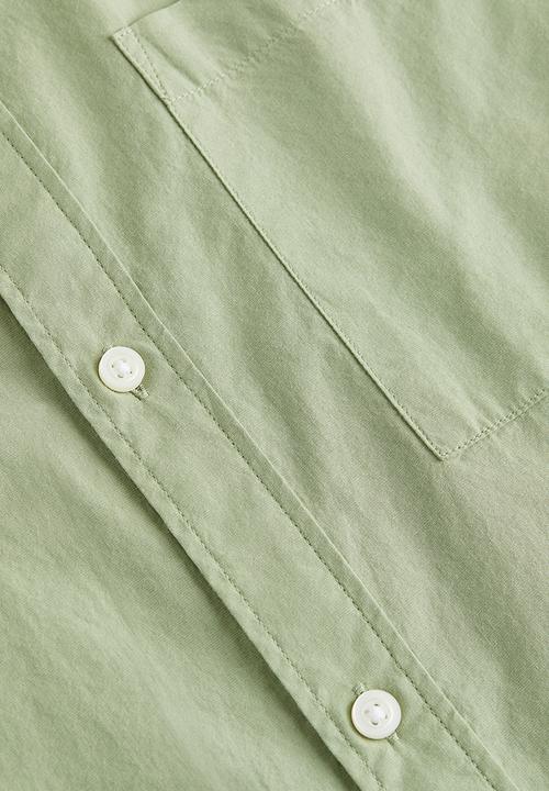 H&M - Regular fit short-sleeved shirt - green