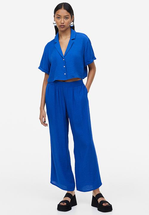 H&M - Crinkled resort shirt - bright blue - 1157280003