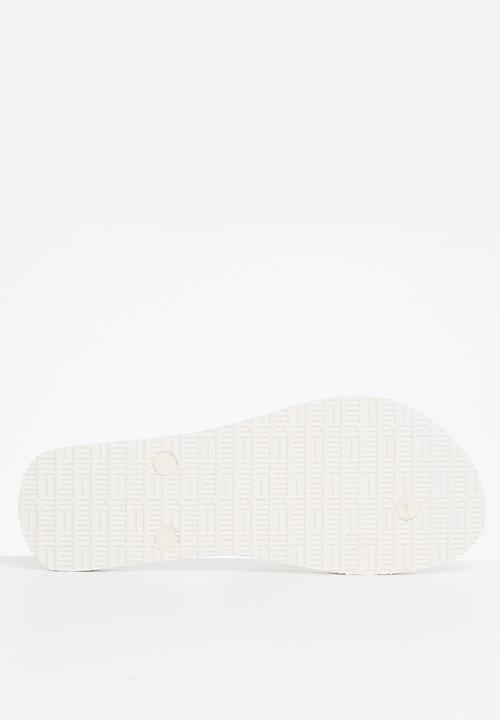 PUMA - First flip mica wns zadp - frosted ivory-high risk red-puma team royal