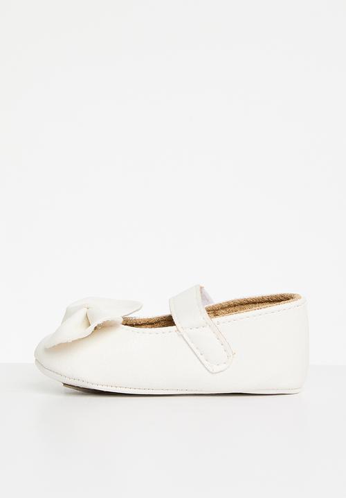 Pop Candy - Baby bowknot pumps - white