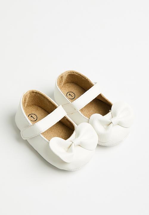 Pop Candy - Baby bowknot pumps - white