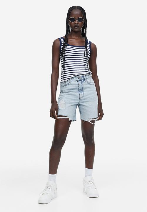 H&M - High waist bermuda shorts - light denim blue