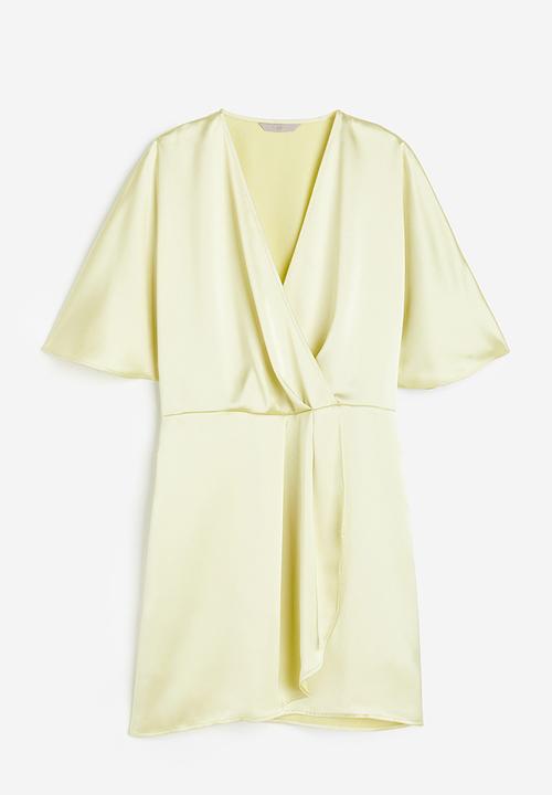 H&M - Satin wrap dress - light yellow 