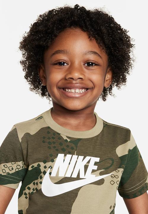Nike - Nike club seasonal camo tee - neutral olive