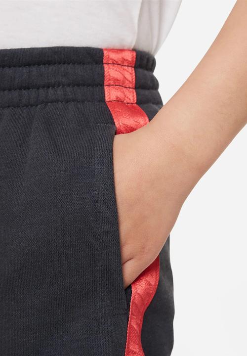 Nike - Nike sportswear club tape tee and shorts set - anthracite