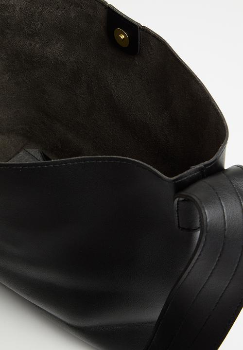 edit - Quinn shoulder bag - black