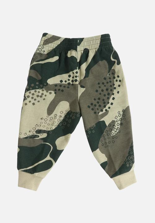 Nike - Nike camo joggers - neutral olive