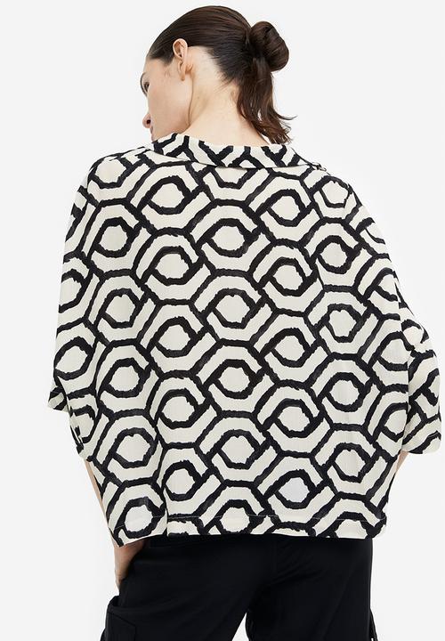 H&M - Oversized resort shirt - natural white patterned 