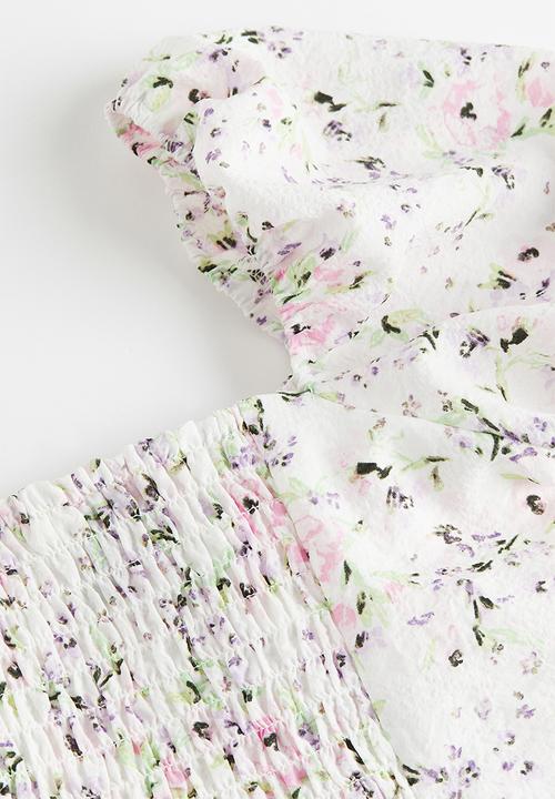 H&M - Puff-sleeved crêpe dress - white/floral