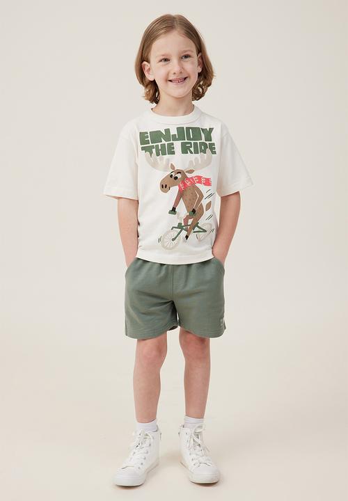 Cotton On - Jonny short sleeve print tee - dark vanilla/enjoy the ride reindeer