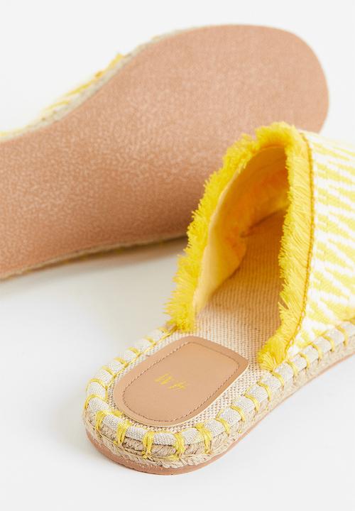 H&M - Espadrille slides - yellow 
