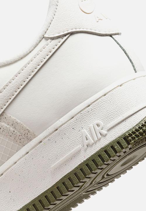 Nike - Air Force 1 '07 Lv8
