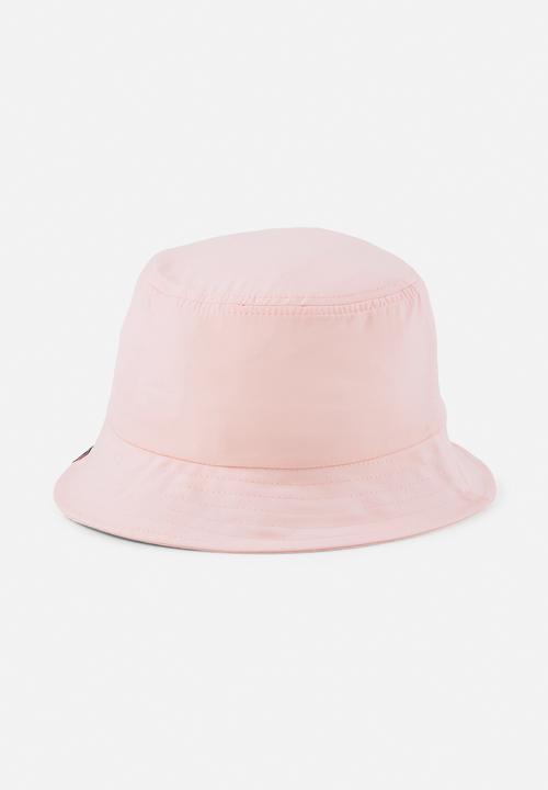 PUMA - Puma x Spongebob bucket hat - rose dust