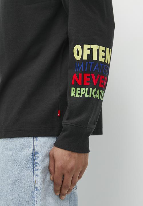 Levi’s® - Relaxed long sleeve graphic tee - black 