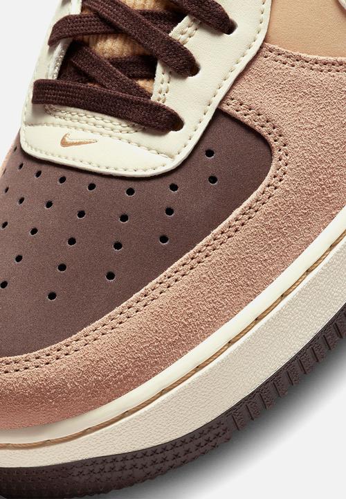 Nike - Air Force 1 '07 Lv8