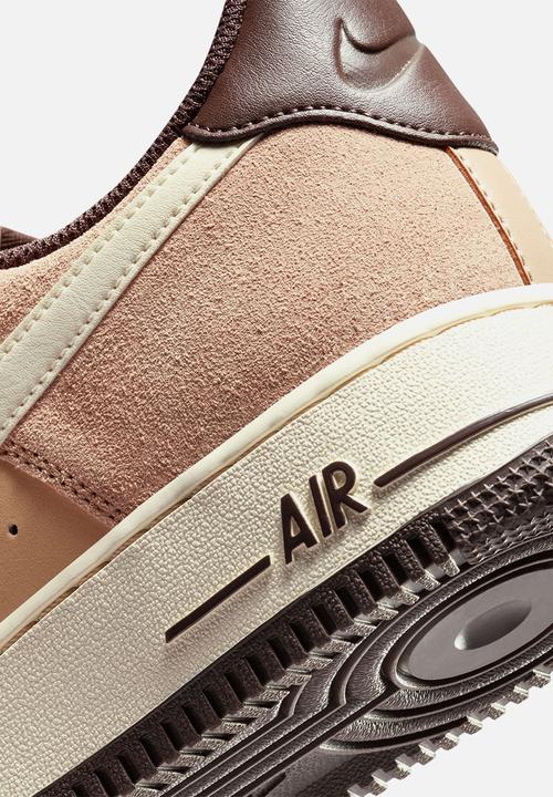 Nike - Air Force 1 '07 Lv8