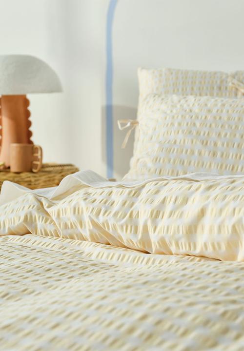 Linen House - Ferrara Duvet Cover Set - Yellow