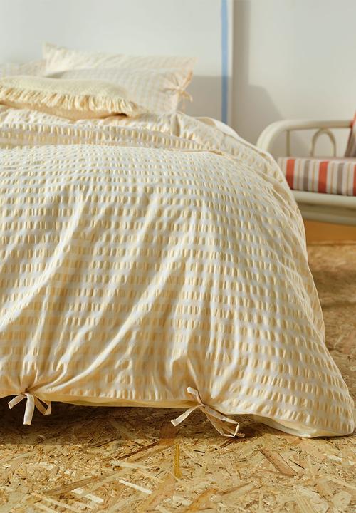 Linen House - Ferrara Duvet Cover Set - Yellow