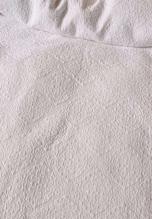 Linen House - Lilou Quilt & Pillowcase Sham set - White