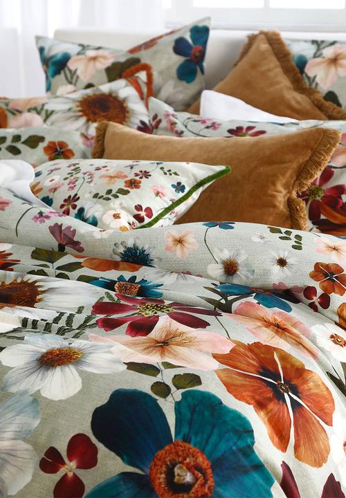 Linen House - Flowerbed MM Duvet Cover Set - Multi