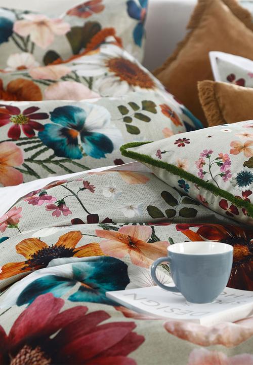 Linen House - Flowerbed MM Duvet Cover Set - Multi