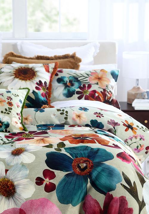 Linen House - Flowerbed MM Duvet Cover Set - Multi