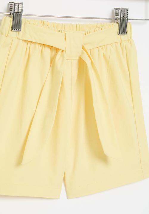 Pop Candy - Shorts - yellow
