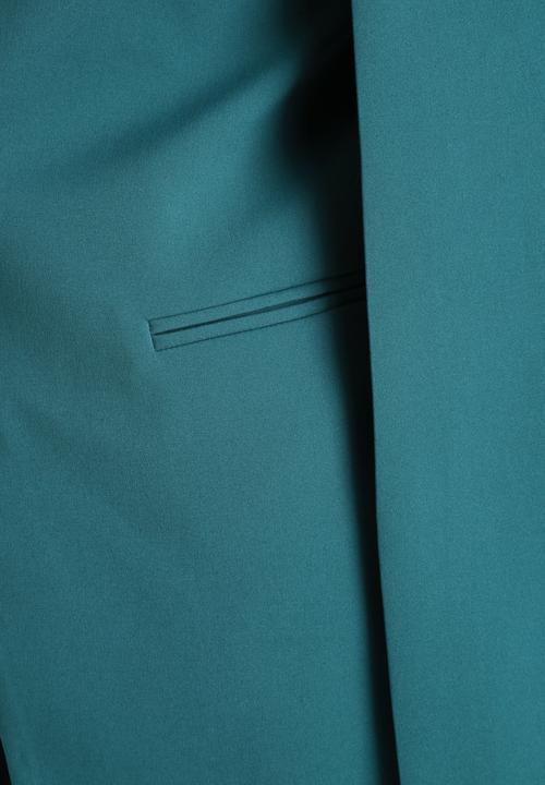 Lavish Alice - Collarless Cape Blazer