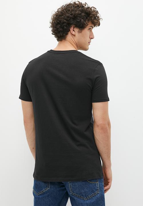 STYLE REPUBLIC - City revolve graphic tee - black