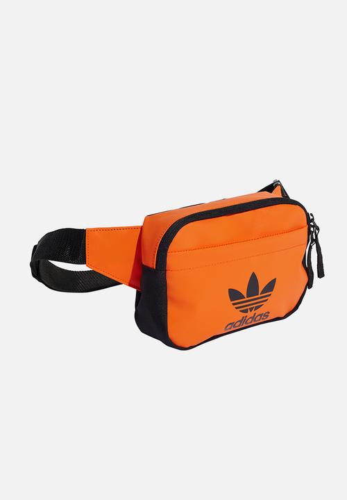 adidas Originals - Adicolor Archive Waist Bag