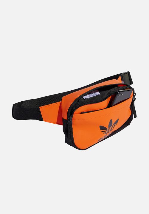 adidas Originals - Adicolor Archive Waist Bag