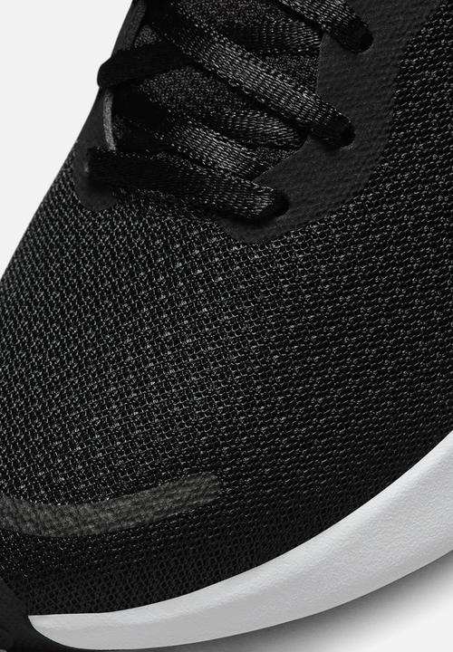 Nike - Revolution 7