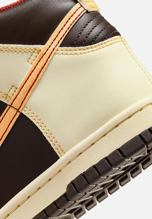 Nike - Nike Dunk High - Baroque Brown/Sesame-Coconut Milk