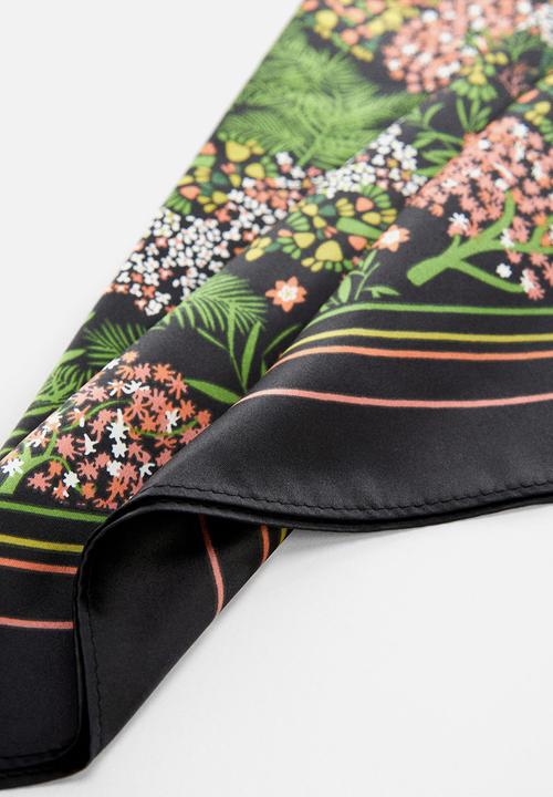 MANGO - Neck scarf clement-black