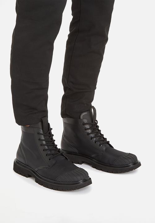 Calvin Klein - Eva laceup boot mid ny - triple black