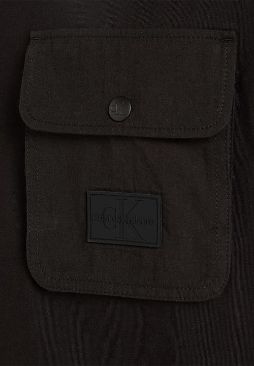 Calvin Klein - Mix media pocket tee - ck black