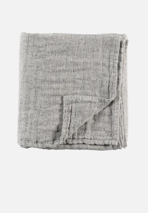 Hertex Haus - Kokomo Bed Throw - Granite Rock