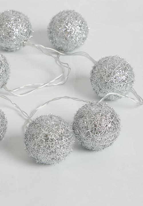 H&S - Festive LED light chain - silver