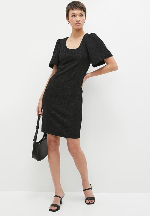 Me&B - Crinkle knit dress - black