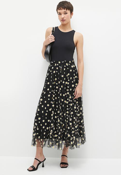 Me&B - The Tulle Daisy Skirt - Black Daisy
