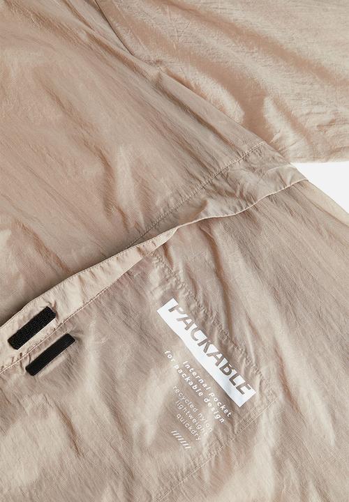 H&M - Drymove™ running jacket - beige