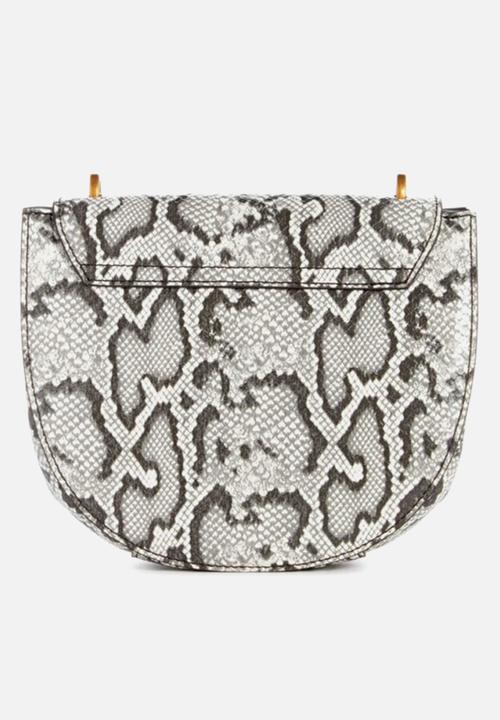 GUESS - Fleet mini saddle crossbody - white & black