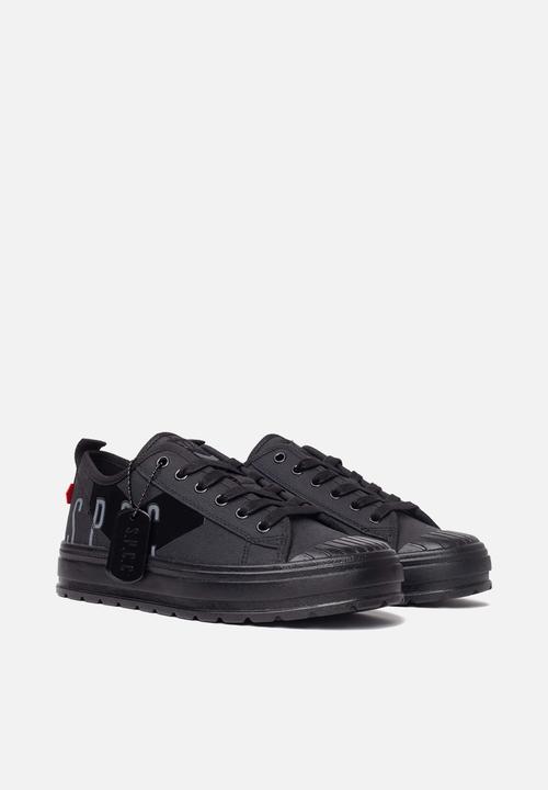 S.P.C.C - Surge black mamba lo - black