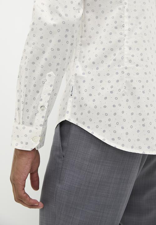 Ben Sherman - Spot print shirt - Ivory