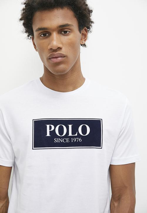 POLO - Mens short sleeve block logo tee- white